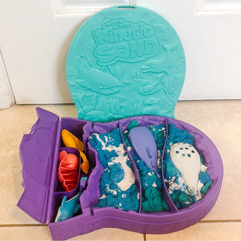 Free with Purchase | Kinetic Sand Project Planet Deep Sea